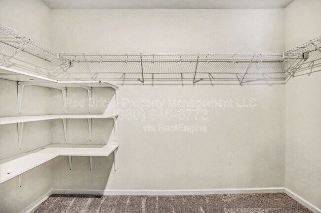 Building Photo - 1569 Cambria Ct