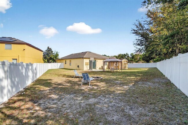 Building Photo - 653 Petal Mist Ln