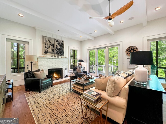 Building Photo - 500 Augusta Ln