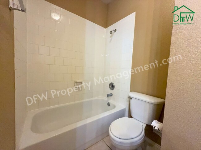 Building Photo - 3024 Peppercorn Dr