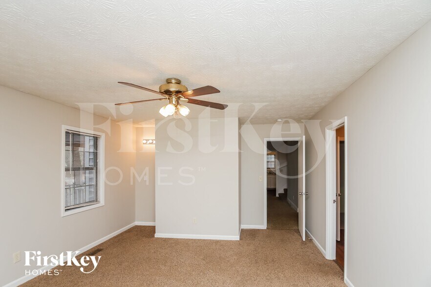 Building Photo - 2475 Smith Ave SW