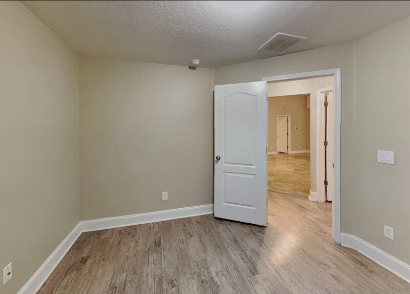 Building Photo - 13422 Fladgate Mark Drive