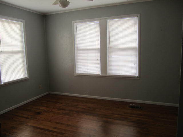Building Photo - 2813 N Robinson Ave