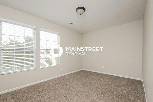 Building Photo - 729 RUNNINGBROOK LN, RURAL HALL, NC 27045