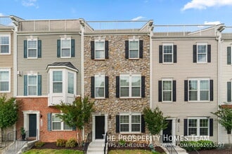 Building Photo - 7207 Barry Ln