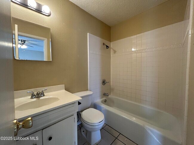 Building Photo - 9802 Uvalde Ave