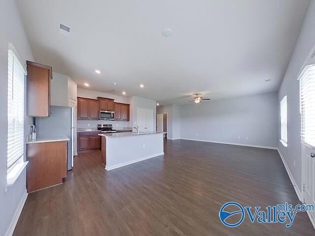 Building Photo - 1142 Freedom Pkwy