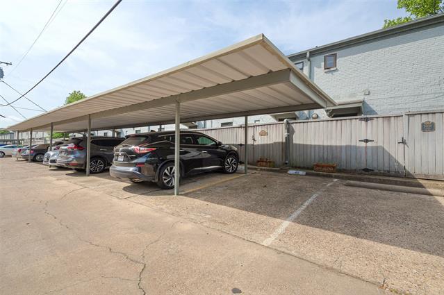 Building Photo - 5036 Lahoma St