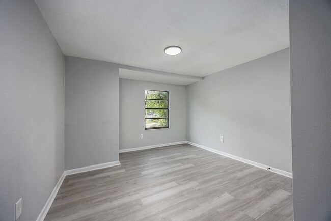 Building Photo - ? Fully Renovated 3-Bedroom Home in Starke...