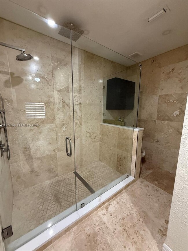 Building Photo - 3227 NE 11th Dr