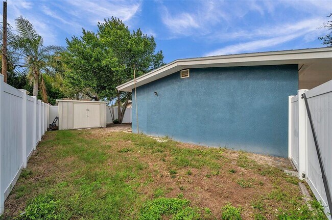 Building Photo - 3230 51st St N