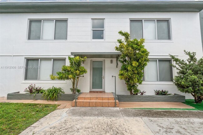 Building Photo - 740 82nd St