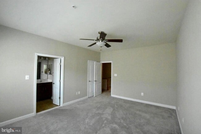 Building Photo - 11675 Leesborough Cir