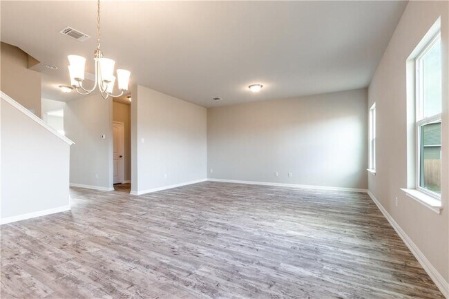 Building Photo - 2718 Bridekirk Dr