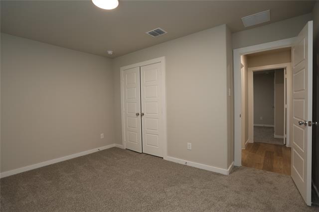 Building Photo - 521 Whispering Winds Trl