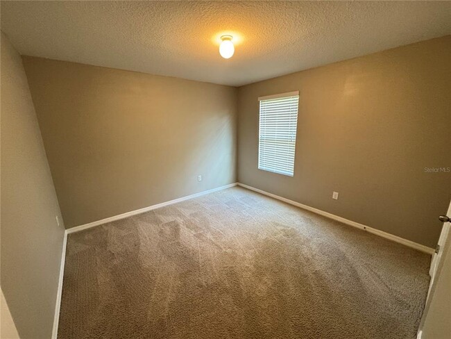 Building Photo - 1018 Ashentree Dr