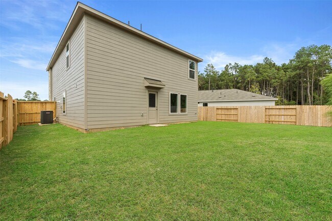 Building Photo - 3094 Mallorca Dr