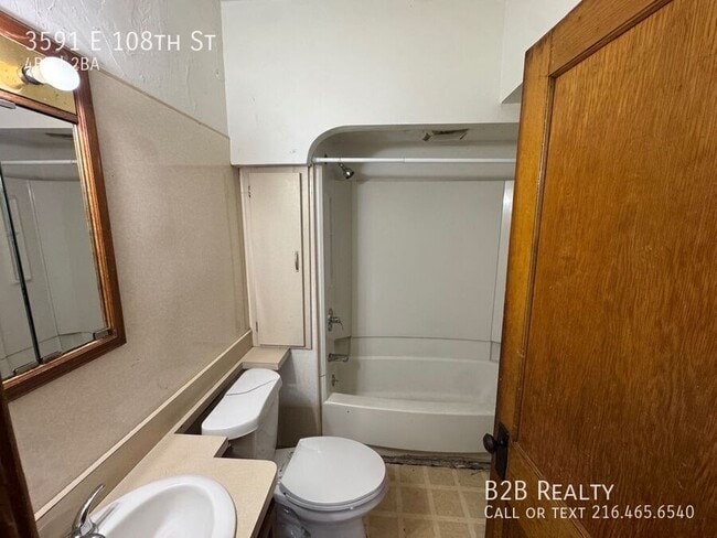 Building Photo - 3591 E 108th St