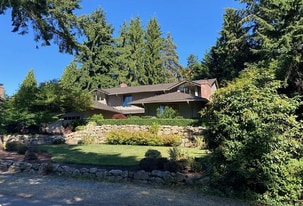 Building Photo - 6030 78th Ave SE
