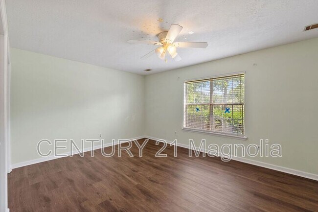 Building Photo - 928 Hunting Horn Wy
