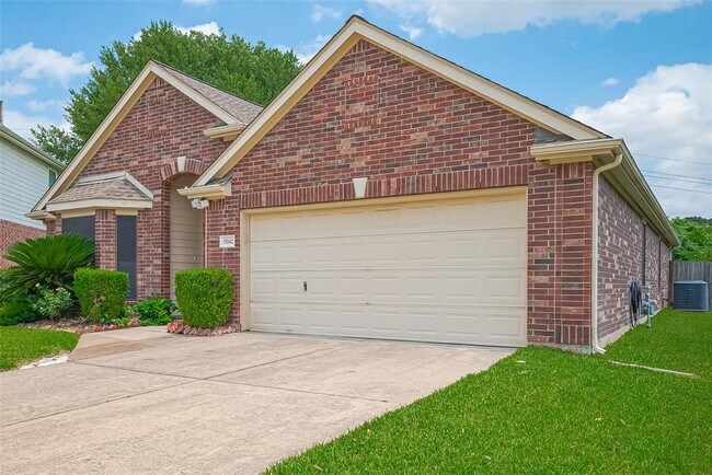 Building Photo - 11042 Sentry Ct