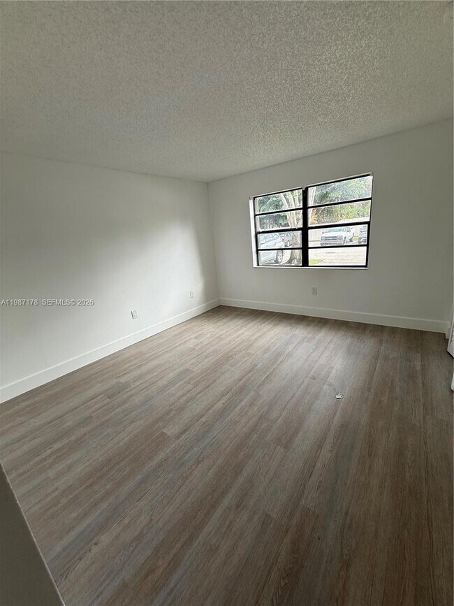 Building Photo - 8261 SW 128th St