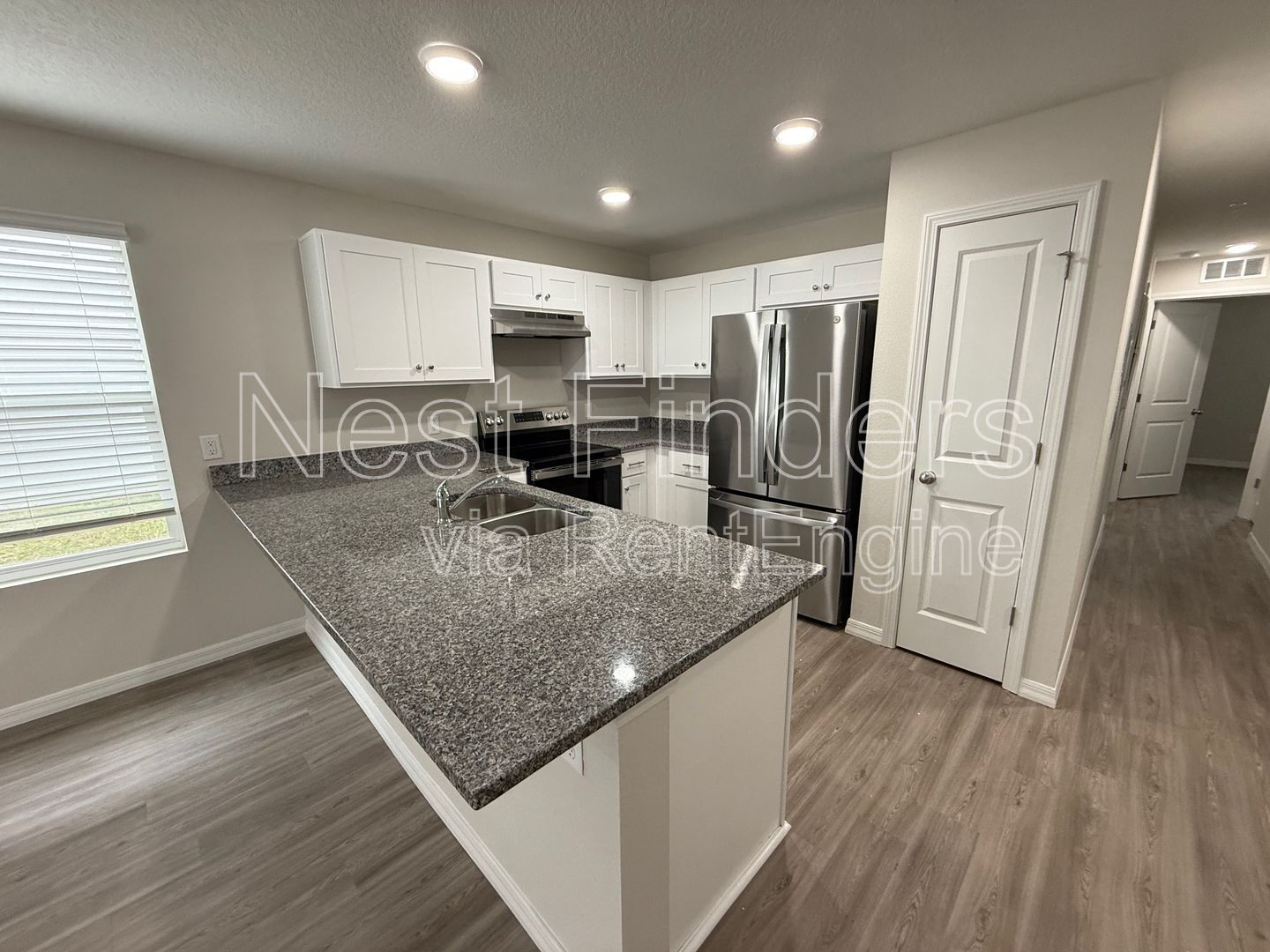 Building Photo - 11454 Oakfield Ct