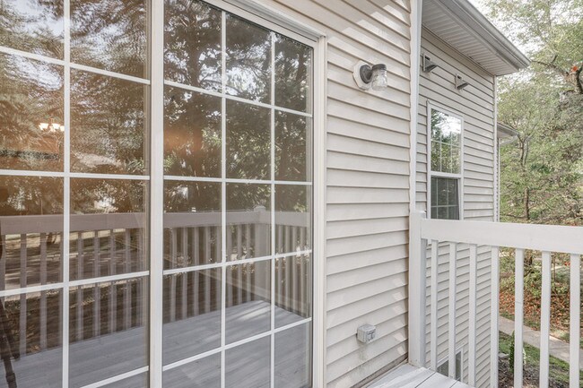 Building Photo - 1396 Tristram Cir