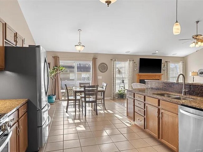 Building Photo - 964 Prairie Crossing