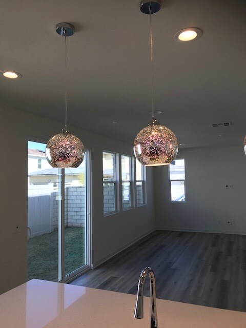 Building Photo - 27742 Heritage Ln