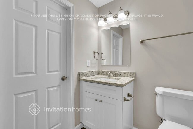 Building Photo - 755 Mountain View Dr