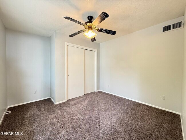 Building Photo - 11109 Pink Coral Dr