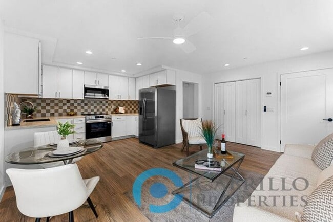 Building Photo - 3066 46th St