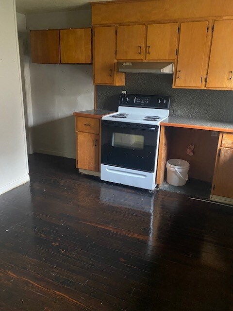 Kitchen - 866 Liberty St