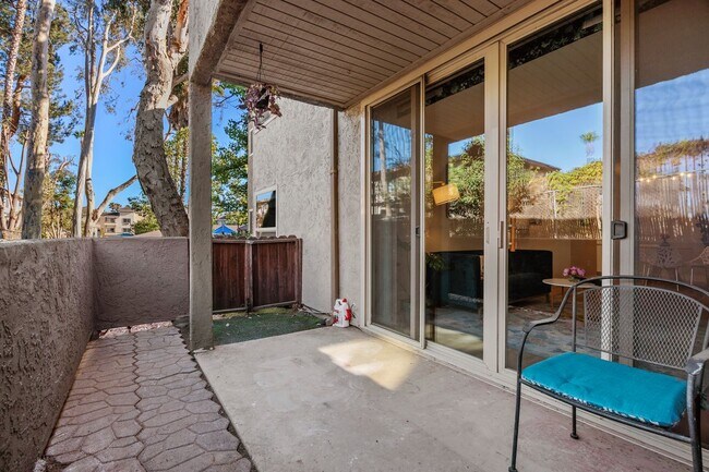 Building Photo - 1350 N Escondido Blvd