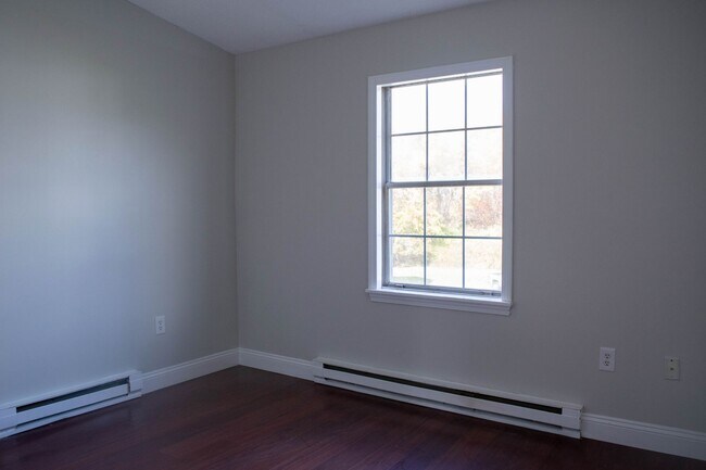 Building Photo - 89 Coleman St