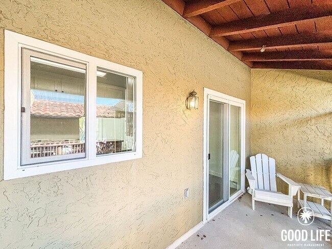 Building Photo - Stunning 2BD/2BA Condo in El Cajon W/ A/C, Private Balcony, Updated Kitchen, Coin-Op Laundry, & C...