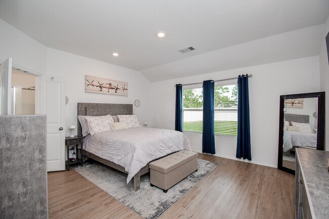 Building Photo - 26622 Bluestem Valley Ln