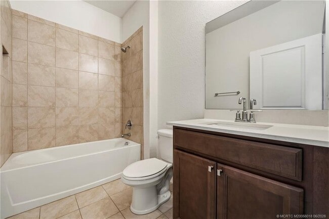 Building Photo - 7461 SW Harbor Cove Dr