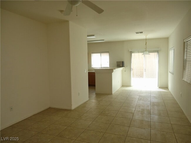 Building Photo - 9329 Square Dance Pl