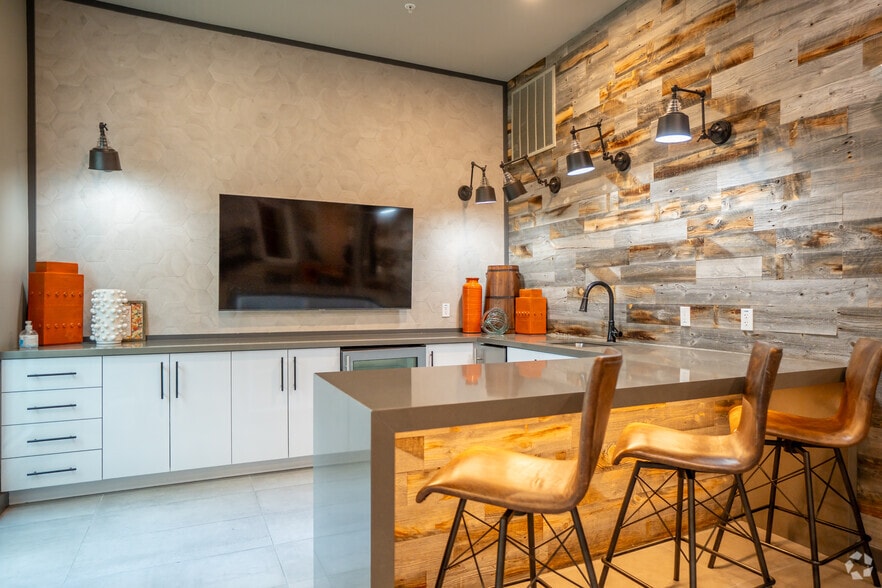 Clubhouse - Havana Square Apartments