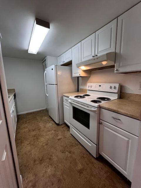 Building Photo - 6110 Curry Ford Rd