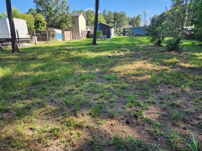 Building Photo - 2010 County Rd 3479B