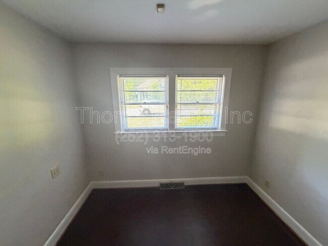 Building Photo - 1425 Hargrove St