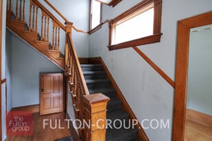 Building Photo - 710 Morris Ave SE