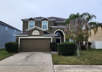 Building Photo - Gorgeous 6-Bedroom, 3-Bathroom Home in Wim...