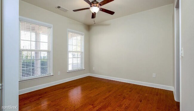 Building Photo - 2 br, 2 bath House - 400 Larch Looper Drive