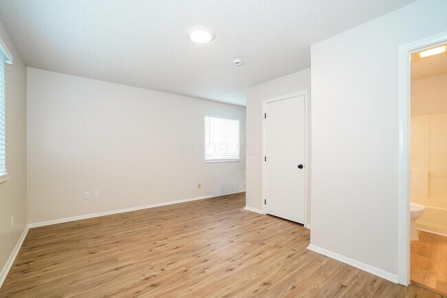 Building Photo - 1719 Ringfield Dr