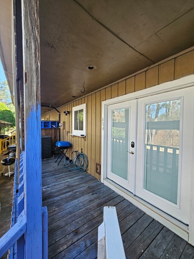 Building Photo - 1011 Hamblen Rd