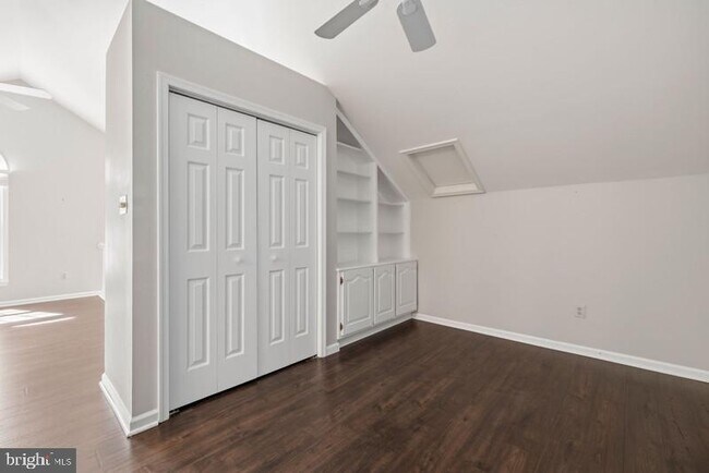 Building Photo - 1473 Church Hill Pl